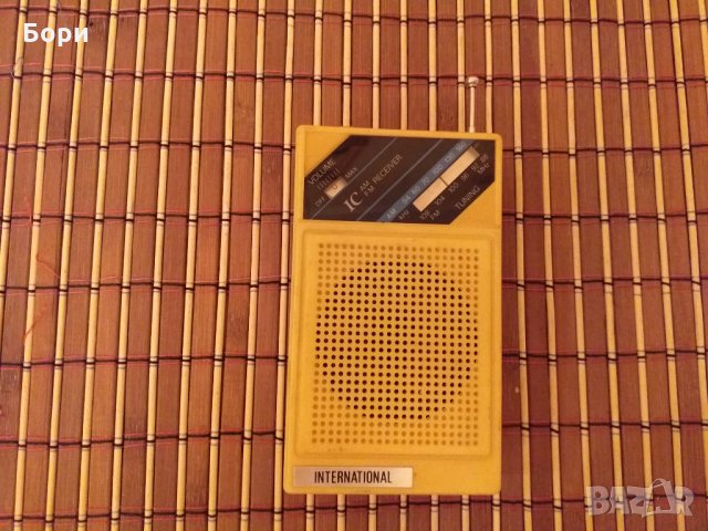 Старо радио INTERNATIONAL FM/AM, снимка 5 - Радиокасетофони, транзистори - 28038566