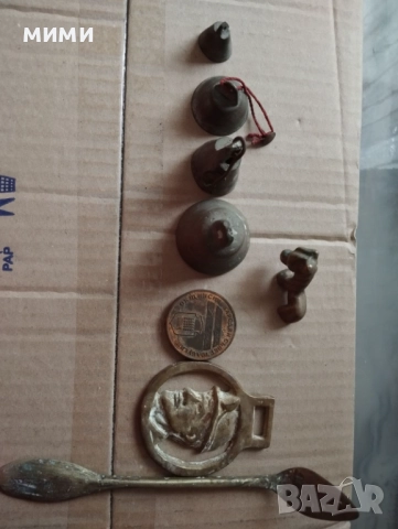 Бронзови фигури