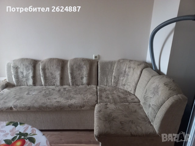 Диван, снимка 8 - Дивани и мека мебел - 53506060