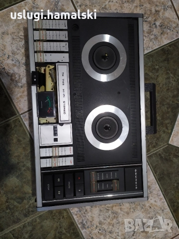 Магнетофон Grundig