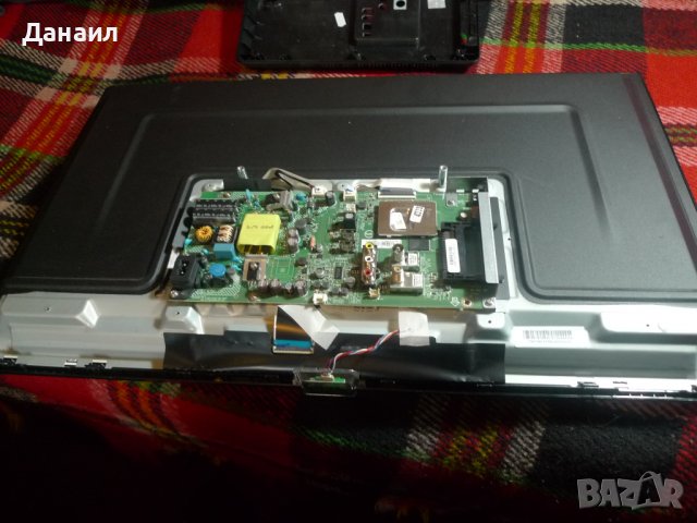 Продавам 715G9040-C0B-002-004T от PHILIPS  32PHS4112/12