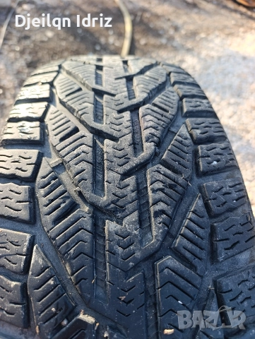 225/65/17 зимни , снимка 4 - Гуми и джанти - 52854626