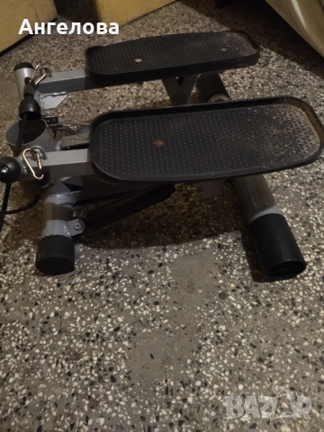 Степер, снимка 3 - Фитнес уреди - 51840328