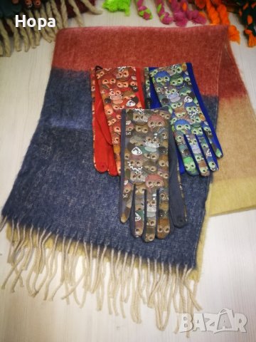 Дамски шалове и ръкавици , снимка 8 - Шапки - 15644905