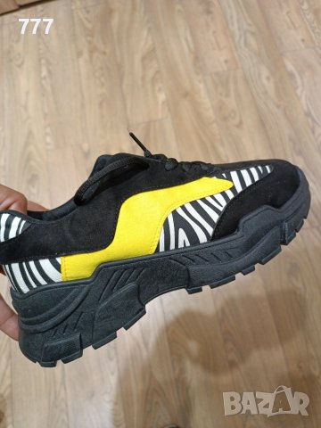 обувки , снимка 4 - Дамски ежедневни обувки - 43587599