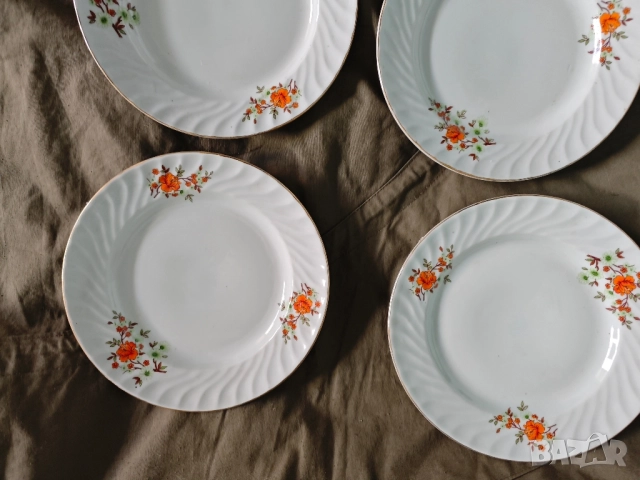 Продавам порцеланови български чинии, снимка 6 - Чинии - 51530832