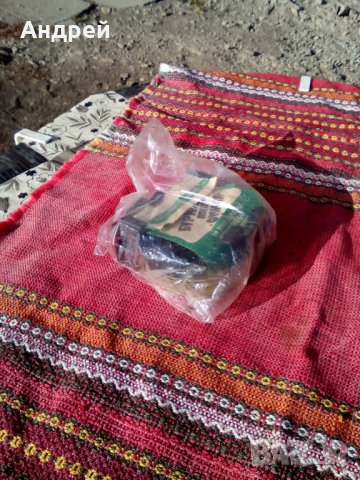 Стари затварачки за Буркани Омния, снимка 1