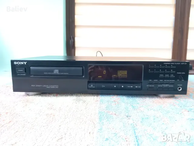 SONY CDP-211 CD PLAYER 