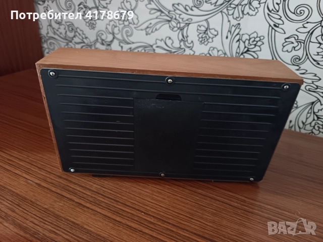 Съветски часовник "Янтарь" , снимка 4 - Антикварни и старинни предмети - 52865437