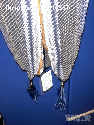 Шал на Elisabetta Franchi, снимка 2 - Дънки - 53183919