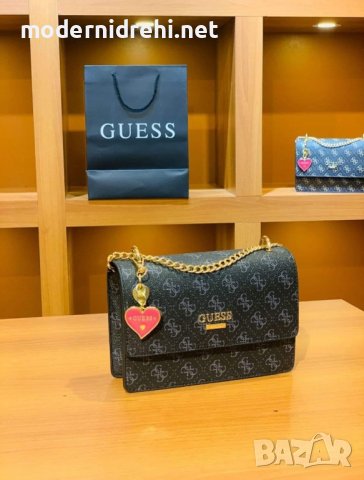 Дамска чанта Guess код 123, снимка 1