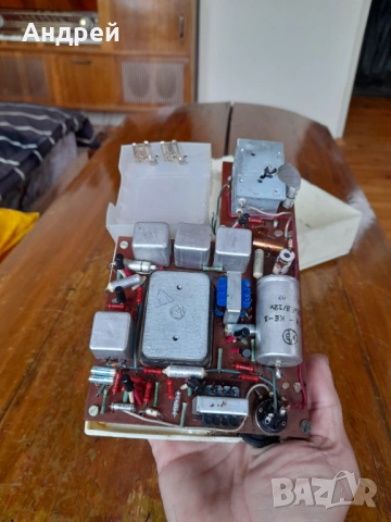 Старо радио,радиоприемник Прогрес, снимка 6 - Антикварни и старинни предмети - 53046158