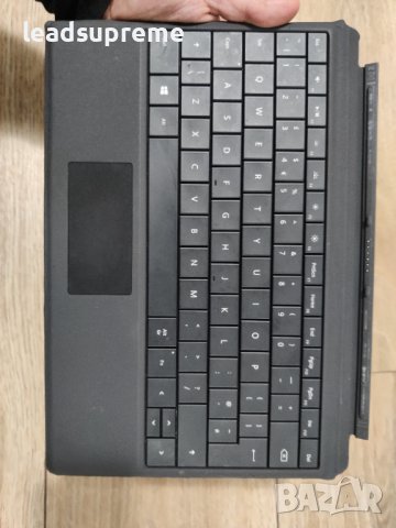 Surface клавиатура model 1654, снимка 1 - Клавиатури и мишки - 43204504