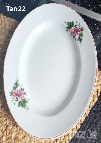 Чинии порцеланови , снимка 3 - Сервизи - 51130292
