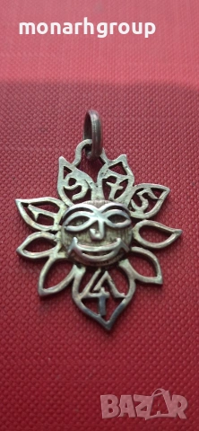 Сребърна висулка, снимка 2 - Колиета, медальони, синджири - 53434127