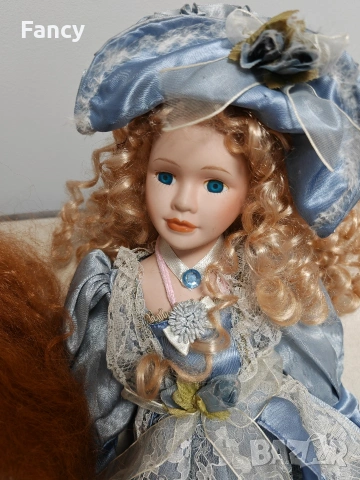 Порцеланови кукли 2 бр, снимка 4 - Колекции - 53120040