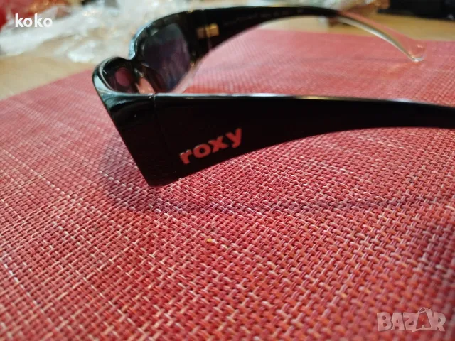 Слънчеви очила Roxy italy нови , снимка 3 - Слънчеви и диоптрични очила - 48578637