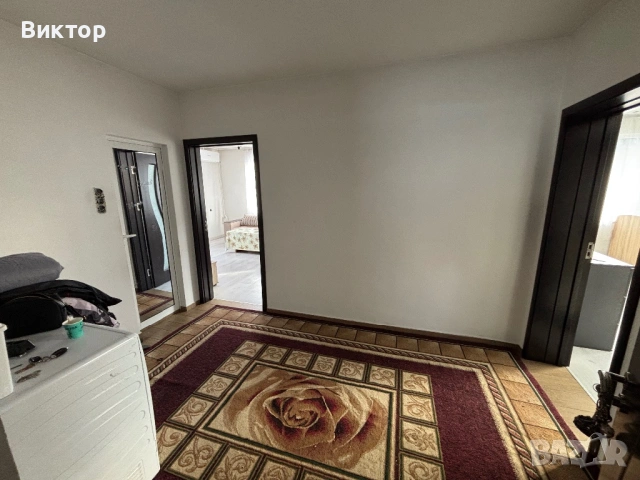 Продава се масивна къща с двор и гаражи – с. Смилян гр. Смолян, снимка 5 - Къщи - 53208774