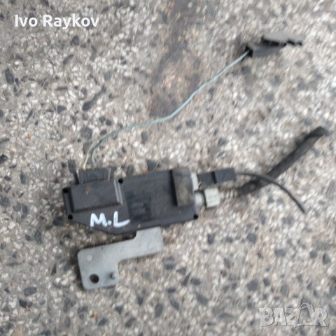 Антена Усилвател Mercedes ML W163  A1638200089