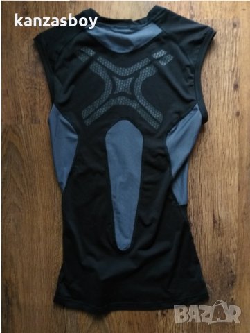 adidas techfit - страхотно мъжко трико КАТО НОВ, снимка 5 - Спортни дрехи, екипи - 32855749