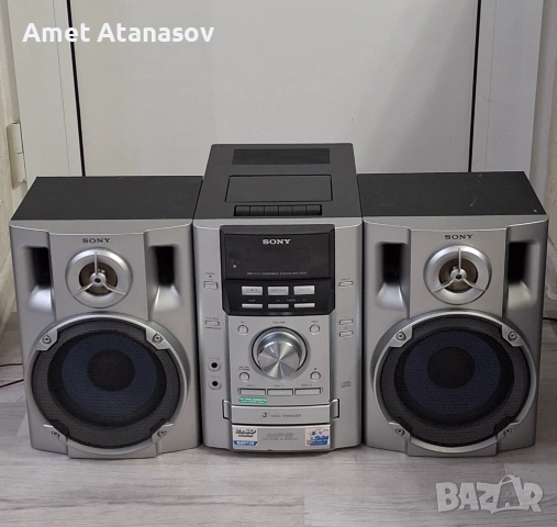 Продавам уредба Sony много добре състояние Работи всичко