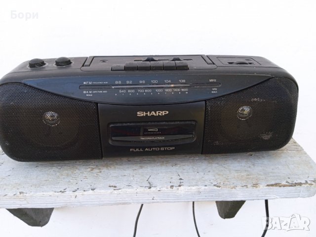 SHARP Радиокасетофон, снимка 2 - Радиокасетофони, транзистори - 39975814
