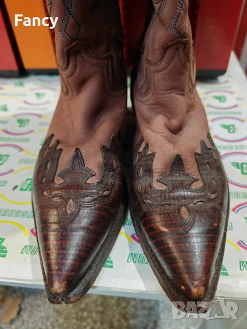 Страхотни дамски ботуши Sendra 38 номер , снимка 5 - Дамски ботуши - 53329224