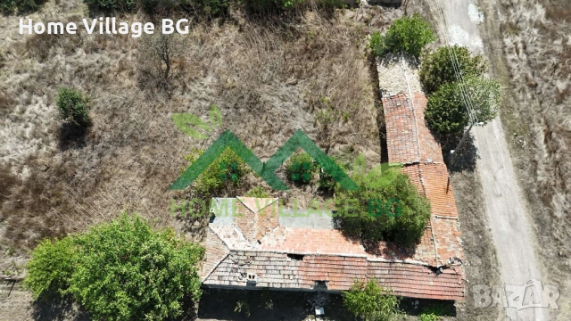 Парцел с постройки за ремонт, с.Падина, обл.Варна