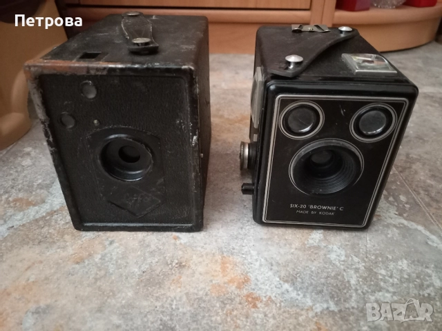 Два стари фотоапарата , снимка 3 - Фотоапарати - 52004074