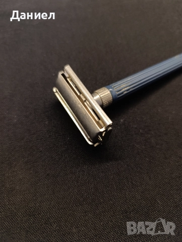 Бръсначка Gillette , снимка 2 - Антикварни и старинни предмети - 52020358