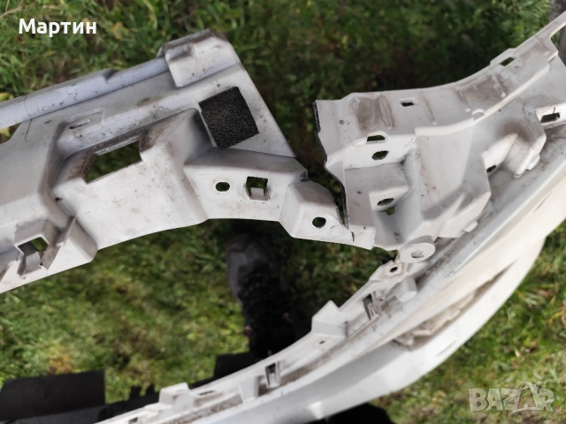 Предна броня за мазда3, снимка 5 - Части - 53609361