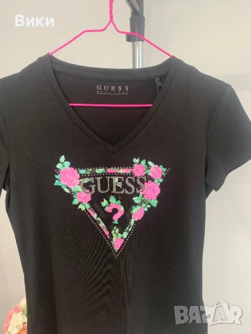 Нова тениска Guess, размер М, подходяща и за S, снимка 6 - Тениски - 50593700