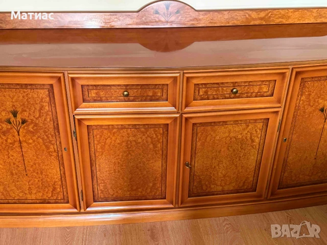 Масивен комплект Бюфет + Витрина + ТВ/Видео Шкаф