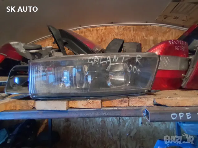 Mitsubishi Gallant 2000 десен фар , снимка 1