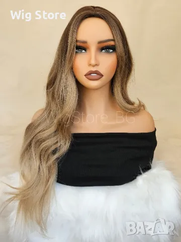 Светло кестенява перука без бретон на леки вълни, снимка 2 - Аксесоари за коса - 47656314