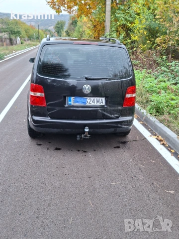 Продавам фолсваген  туаран 1.6 fsi, снимка 9 - Автомобили и джипове - 53570707