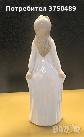 порцеланова фигурка на момиче, снимка 3 - Колекции - 53457358