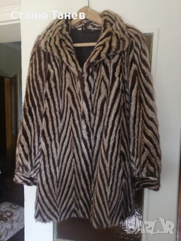 Дамско палто от норки, снимка 1 - Палта, манта - 38065544