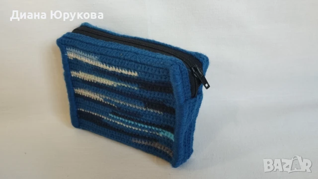 Дамско плетено портмоне