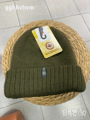 Зимна шапка, снимка 4 - Шапки - 53186224