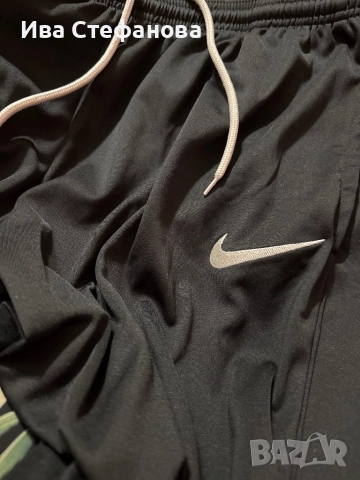 Ново спортно дамско черно долнище спортен панталон Nike nike Найк, снимка 6 - Спортни екипи - 52483997