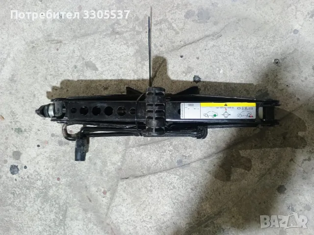 Оригинален Крик за Ауди А8 след 2011, снимка 2 - Части - 48425163