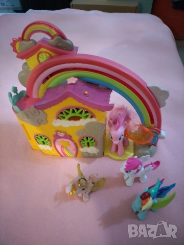 Къщичка и фигурки my little pony