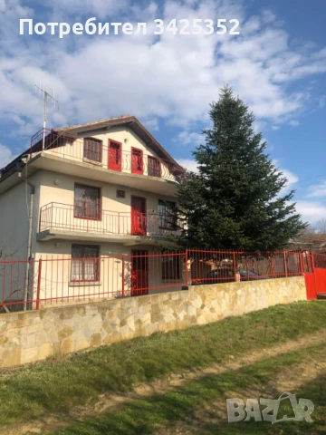Продава триетажна къща с.Драка общ.Средец обл.Бургас