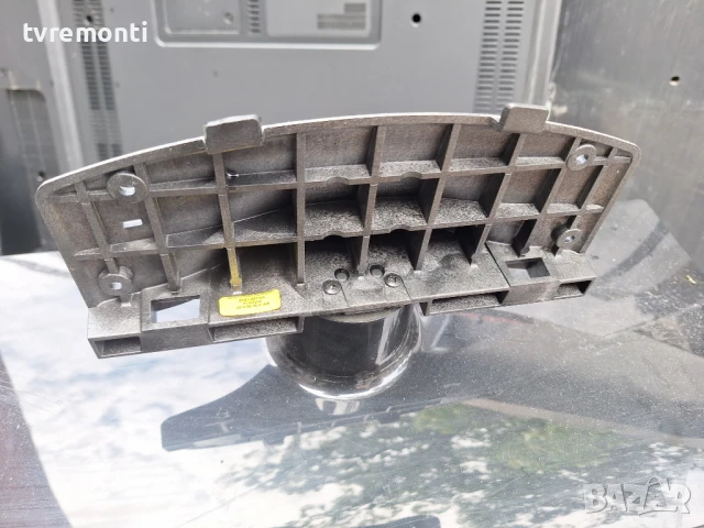 оригинална стойка телевизор Samsung модел UE42F5000AW, снимка 2 - Стойки, 3D очила, аксесоари - 50504072