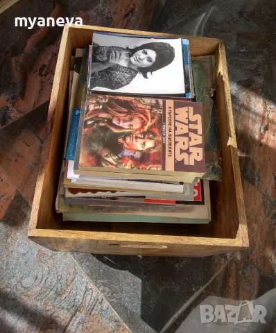 Vintage  шкаф от дъб с ръчно ковани колела , за играчки , вино , декорация . , снимка 7 - Декорация за дома - 48105691