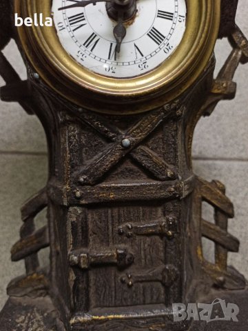 Много стар антикварен каминен часовник ,порцеланов циферблат ,нужна му е профилактика ,сверяването с, снимка 4 - Антикварни и старинни предмети - 36583407