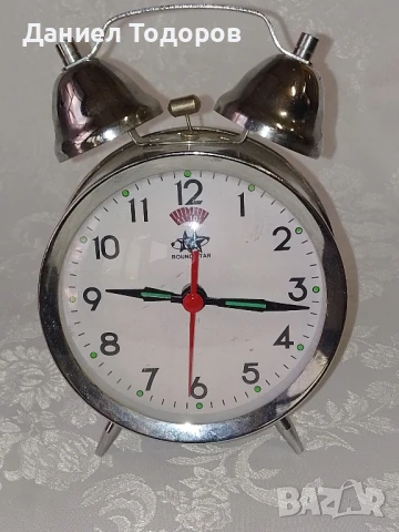 Стар Китайски Механичен Будилник с Камбани- Работи и Звъни