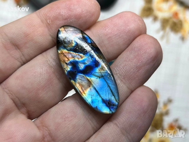 Уникален Спектролит Лабрадорит, снимка 6 - Други ценни предмети - 38936509