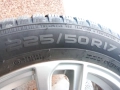Зимни гуми с джанти 225/50R17 за Citroen и Peugeot 4x108 65.1 ЕТ16, снимка 4